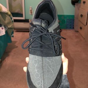 Black Adidas Tubular Shadows